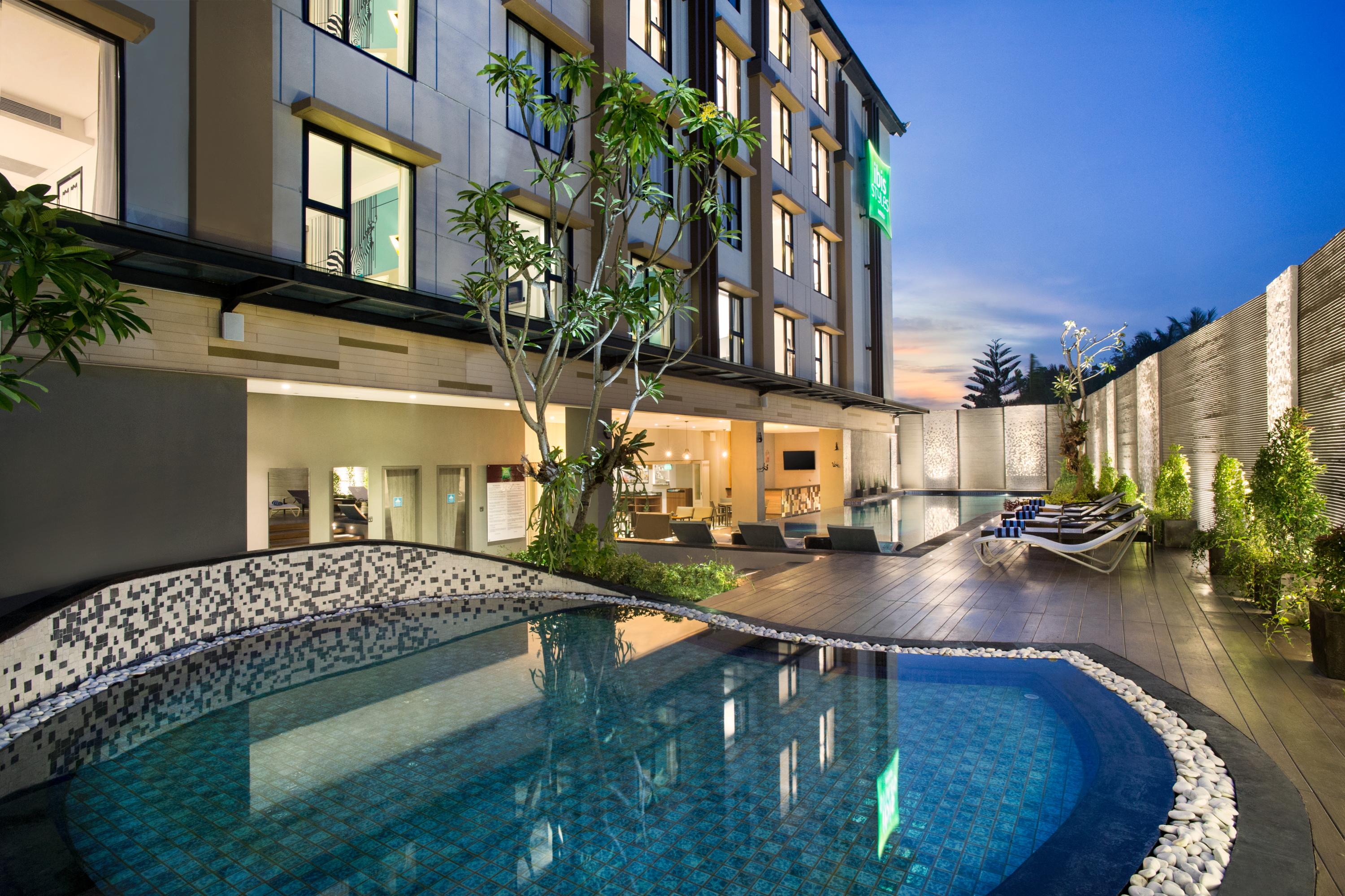 Kamaniiya Petitenget Seminyak Экстерьер фото