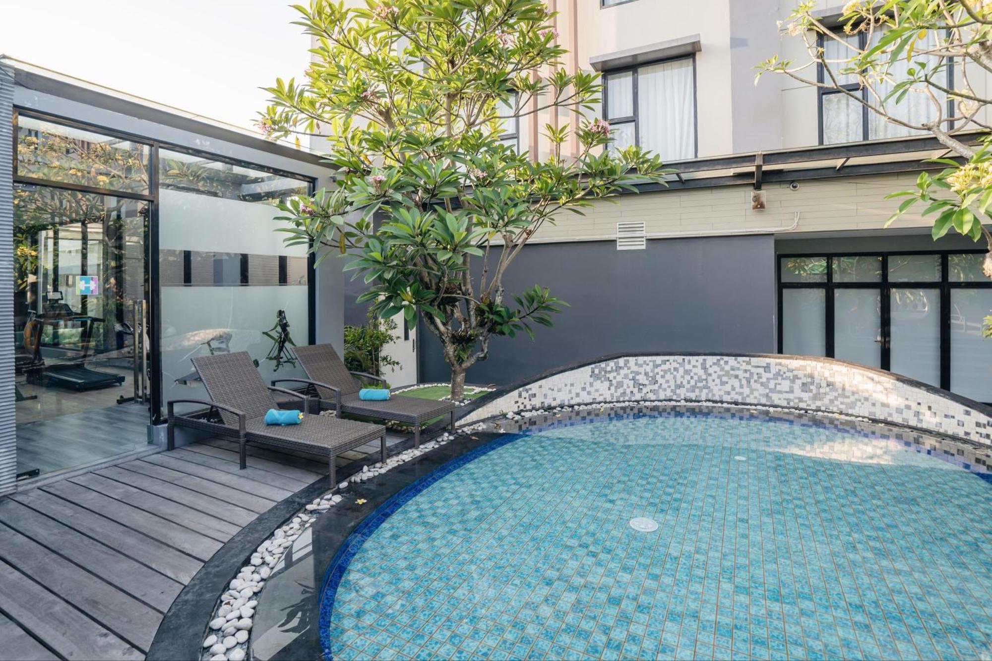 Kamaniiya Petitenget Seminyak Экстерьер фото